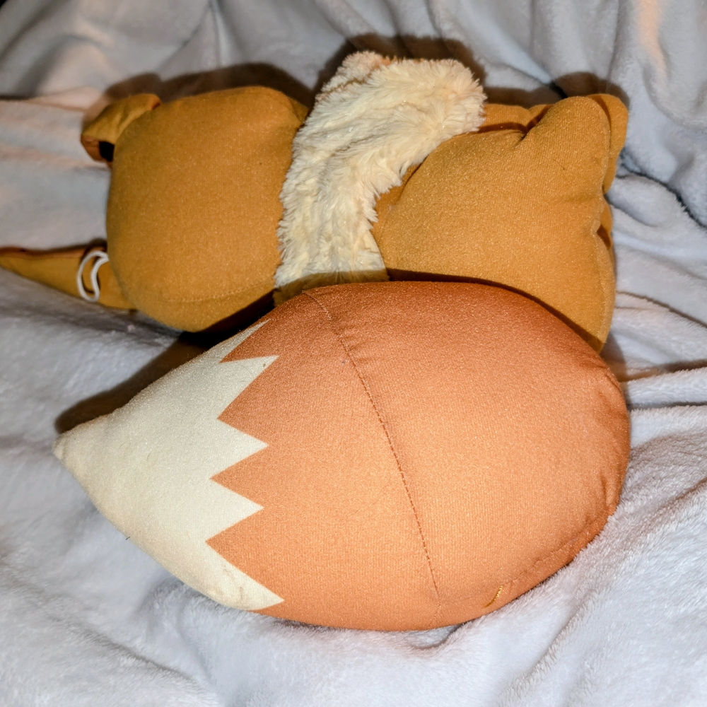 The Toy Factory Pokemon Eevee Plush Stuffed Animal Plush Toy - Picture 10 of 10
